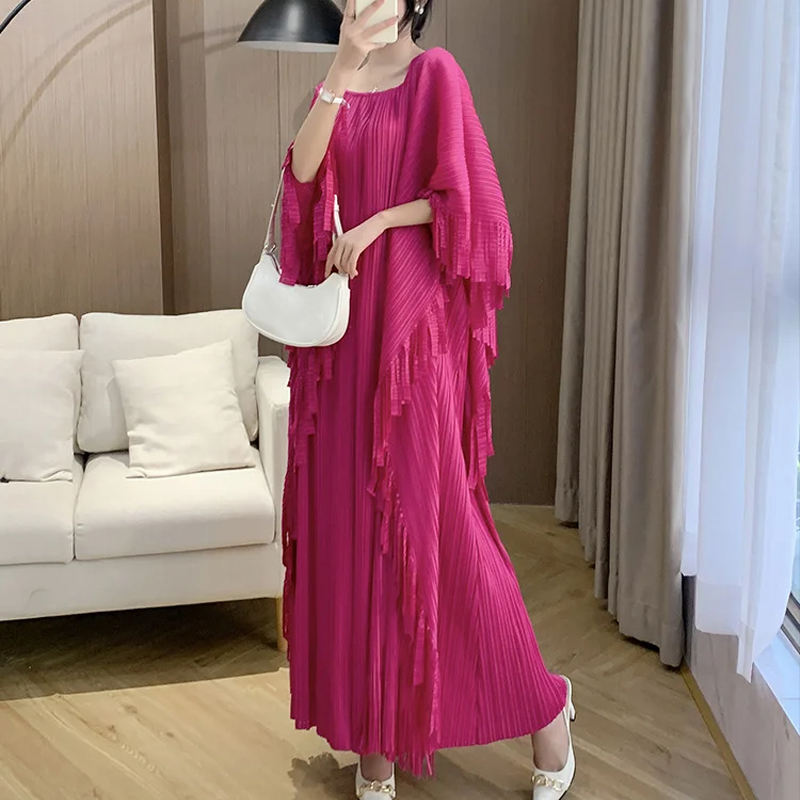 Robe Longue suspendue à franges plissées